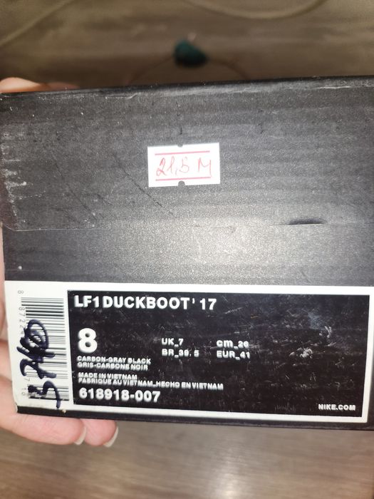Ботинки на 41р Nike Оригинал