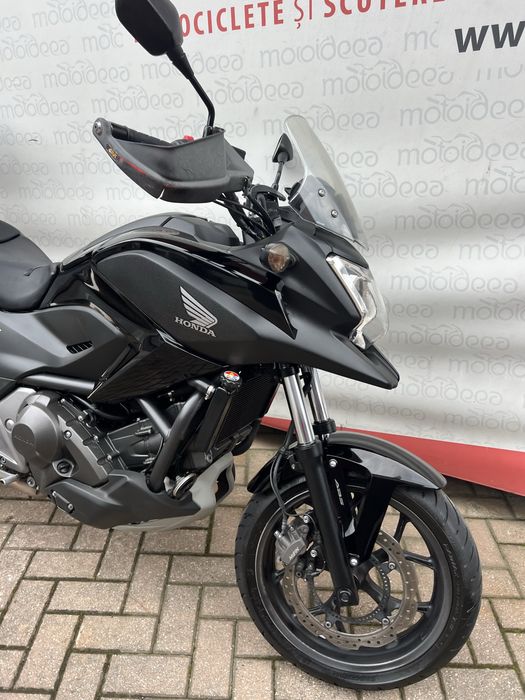 Motoideea vinde HONDA  NC750X DCT ABS 2015 Rate Garanție