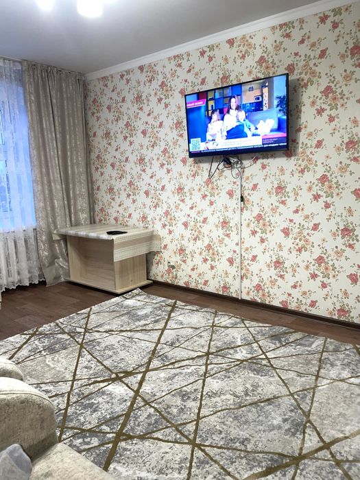 Сдам 2ух ком квартиру посуточно