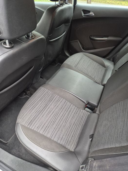 Opel Astra J 1.6 Diesel-2016 !!