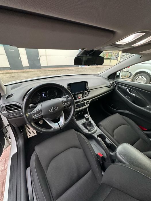 Hyundai i30 fastback