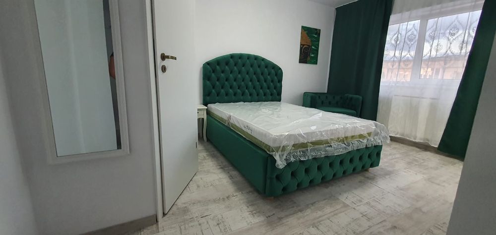 Garsonieră centrală de închiriat