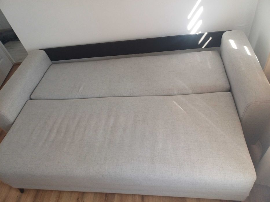 Canapea extensibilă