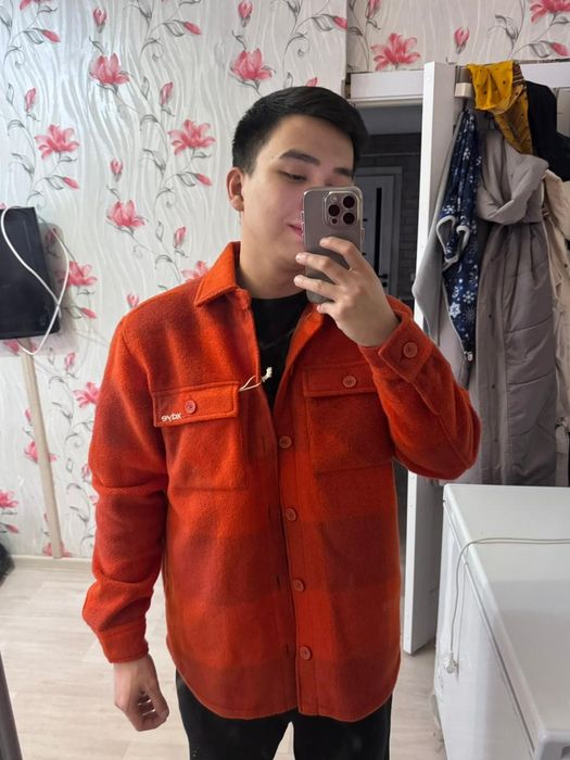 Продам новую рубашку