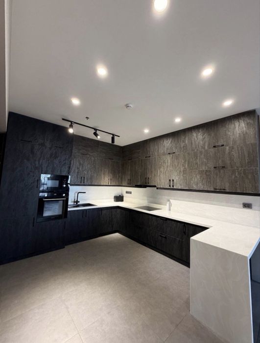 3/180м² Akay City Мирзо-Улугбек 18/25 терраса 60м²