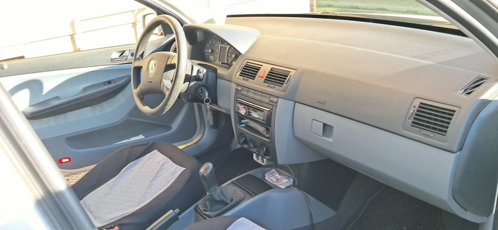 Vand skoda fabia 2001 inmatriculata