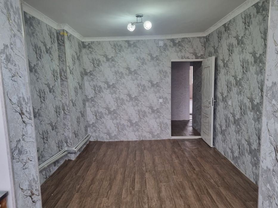 Продаётся квартира 2 комнатный