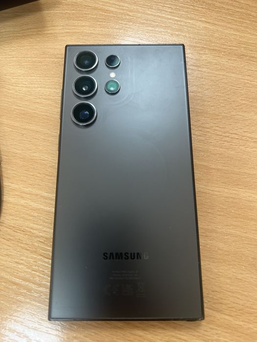Samsung Galaxy 24 ULTRA 256gb