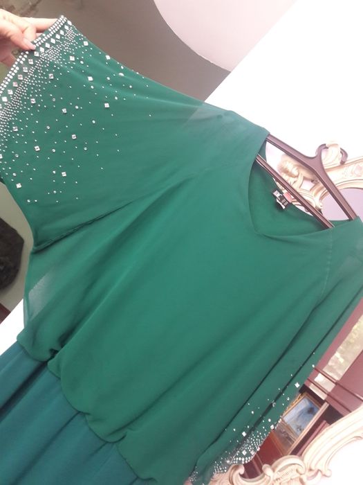 Вечернее платье.