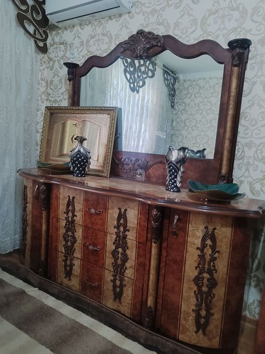 Kochish sababli shoshilinch mebel garnitur sotiladi kelishamiz