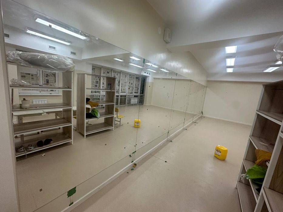 Душевые кабинка  ,Стекло,Зеркало