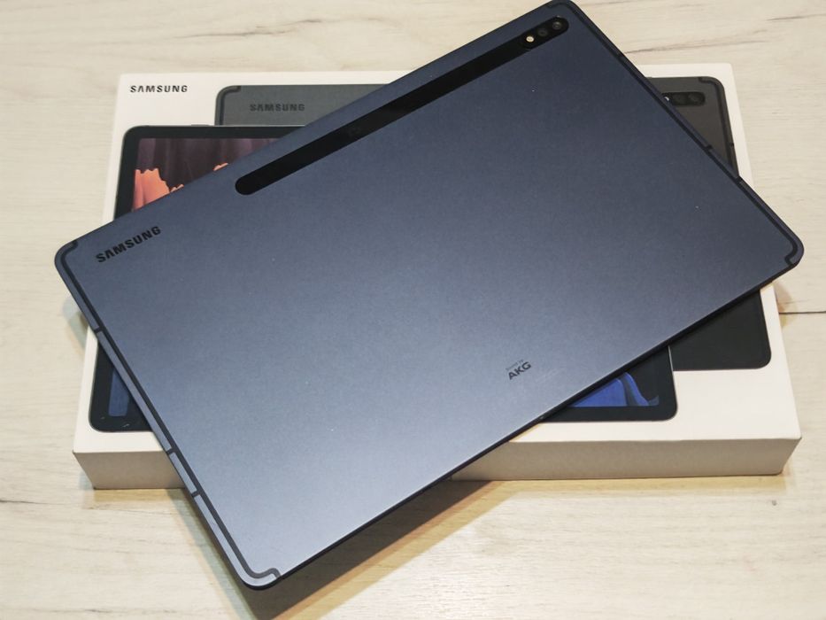 Отличен Samsung Galaxy Tab S7+ 5G 128 GB