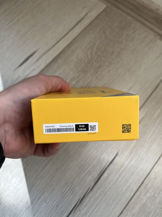 Realme 12x 5G 6/128GB чисто нов, невключван