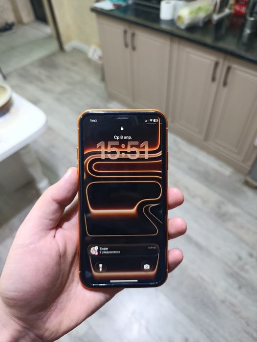 Iphone 17 pro оранжевый