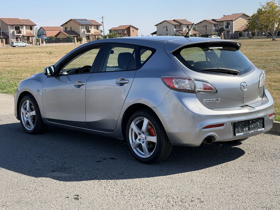 MAZDA 3 2011 — imagine 4