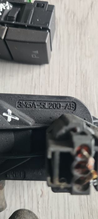 Senzor presiune gaze evacuare,rola întinzătoare,butoane ford c-max 1