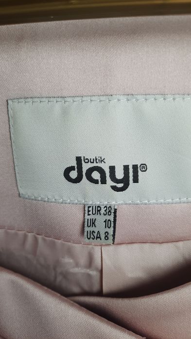 Элегантный костюм женский