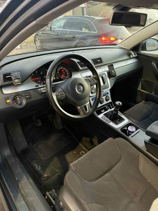 Wolkswagen  Passat  6