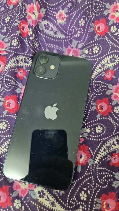 Айфон 12 128гб срочно