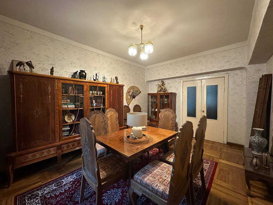 ПРОДАЕТСЯ 2/2/9 87м2 на: Буюк Турон