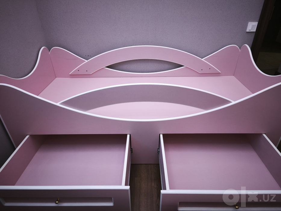 Кровать для девочек