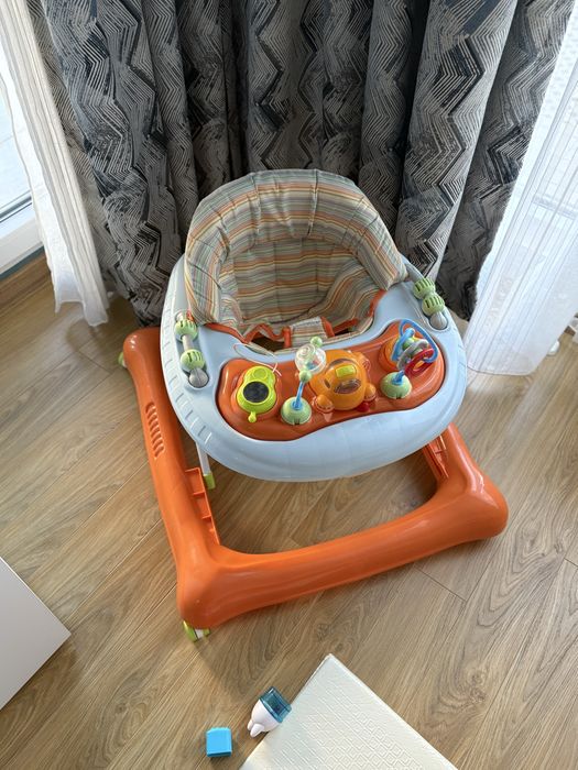 Проходилка Chipolino