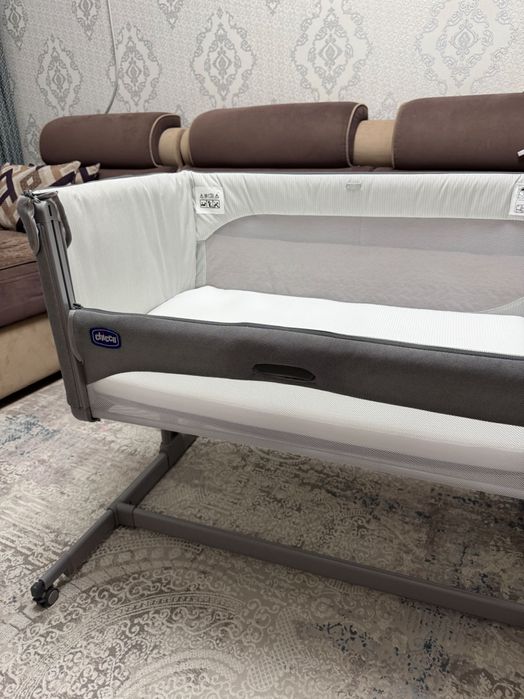 Кроватка-манеж CHICCO