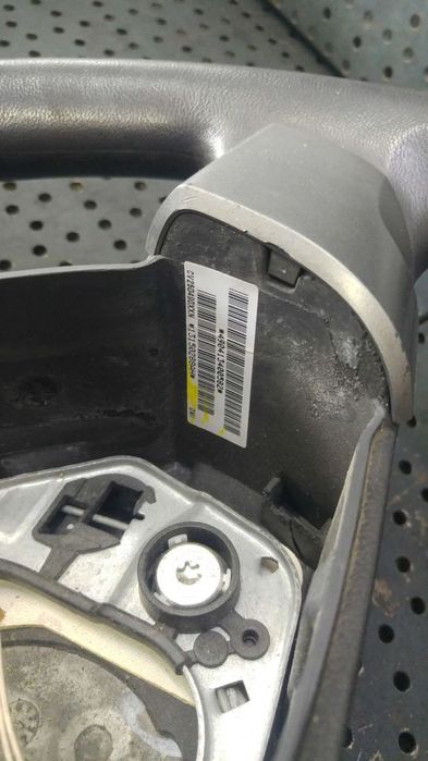 Volan in 3 spite opel astra h 13150288ah