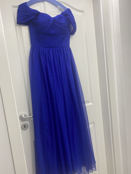 Rochie de ocazie si pantofi cadou