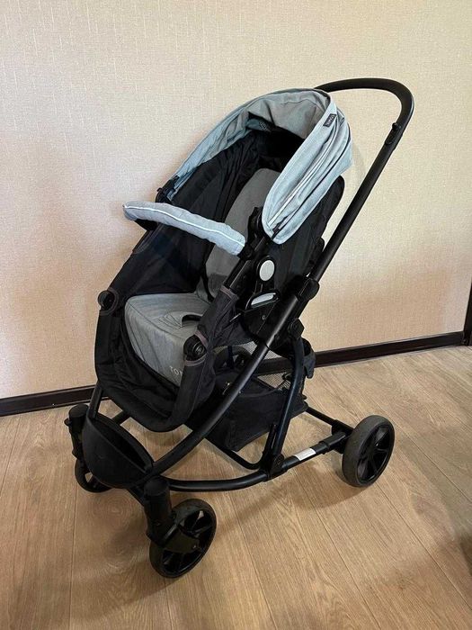 Продам детскую коляску