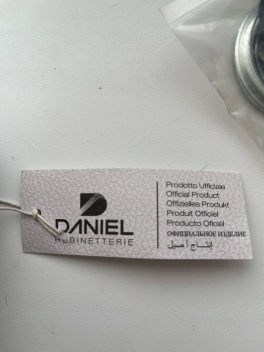 Смеситель Daniel