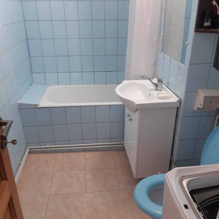 Apartament de inchiriat 2 camere decomandat Mihai Viteazu