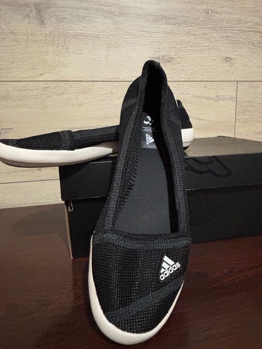 Обувки adidas балеринки