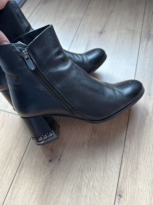 Дамски боти sara pen естествена кожа