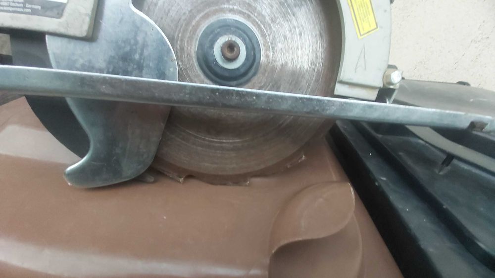 Traforaj si Circular de mana SH. Functionale