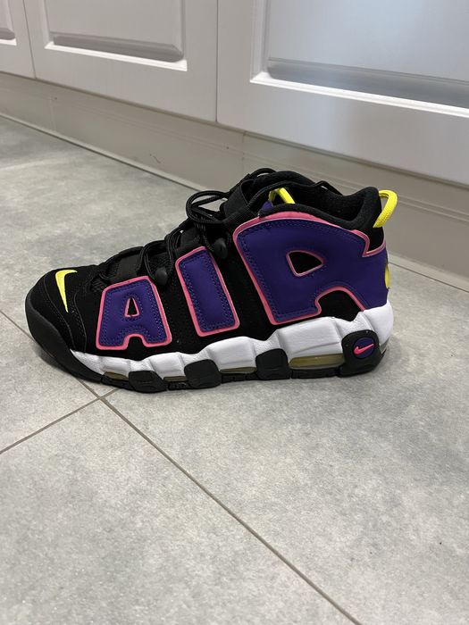 Кроссовки Nike Uptempo