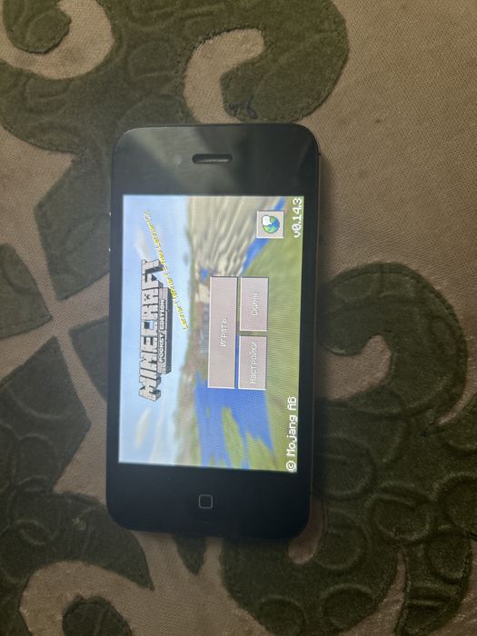 Iphone 4s в хорошем состоянии (срочно)