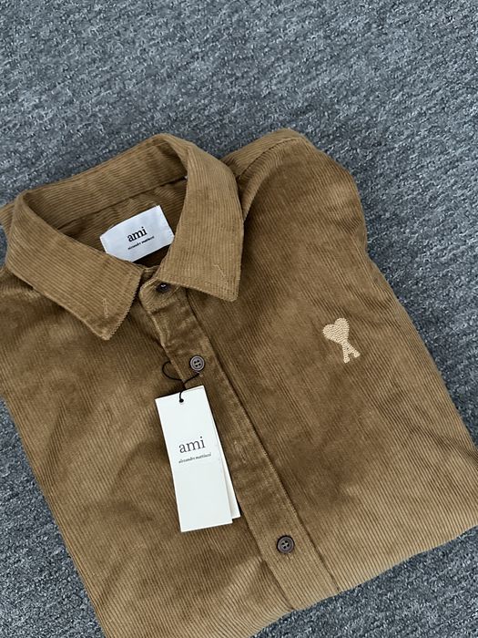 Оригинална Ami Paris Кадифена Риза Нова!