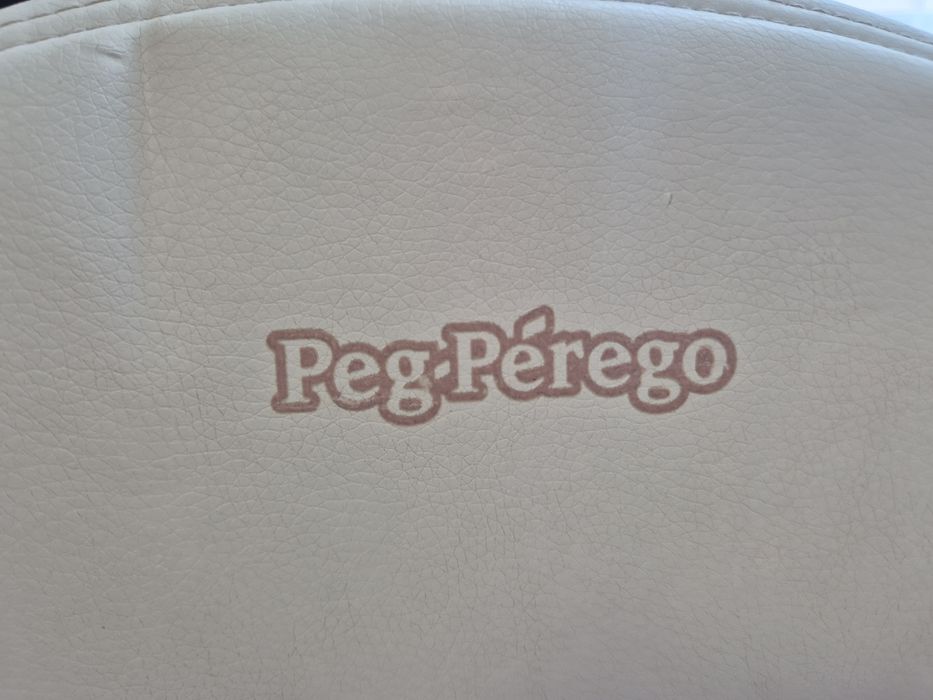 Стол за хранене Peg Perego + подаръци