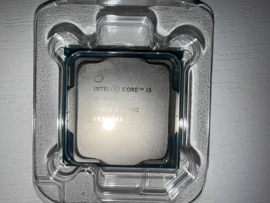 Процесор Intel Core i5-9400