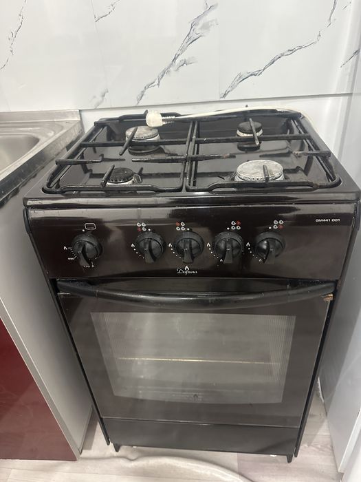 Продам газ плиту 6000тг