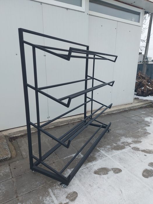 Стелажи да касетки ог метал