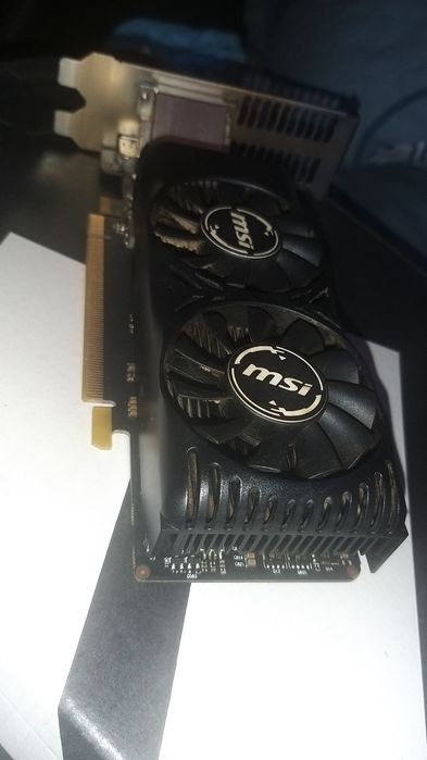 Placa video gaming low profile GTX 1050 Ti 4gb ddr5 ca noua nefolosita