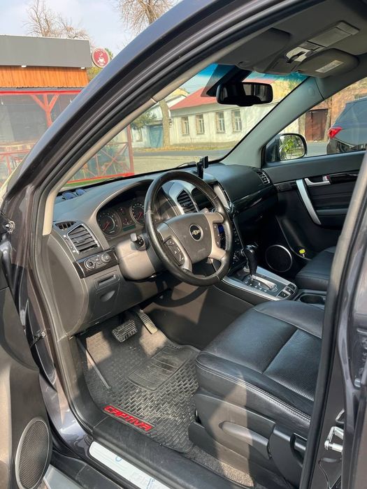 Продам ,Captiva 3.2 Первые руки без дтп