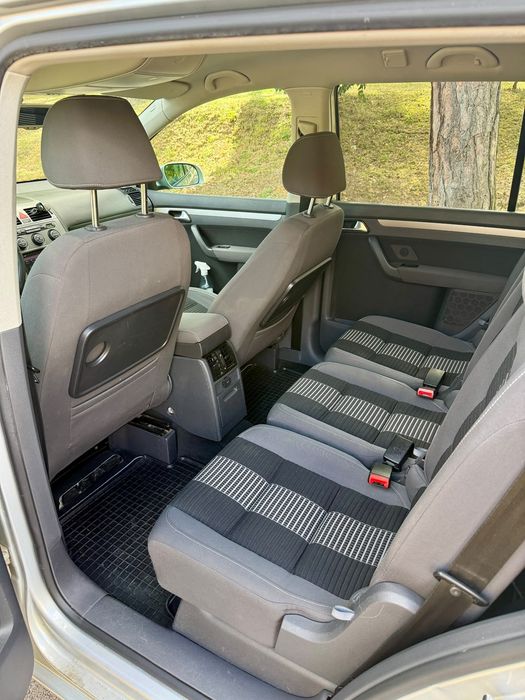 Vând vw touran united