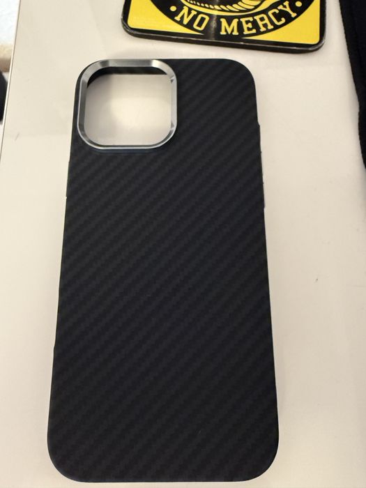 Husa iphone 16 Pro Max 100% carbon