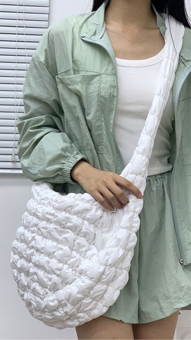 Сумка «облако» через плечо