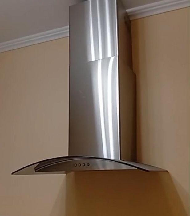 Вытяжка Hansa б. у