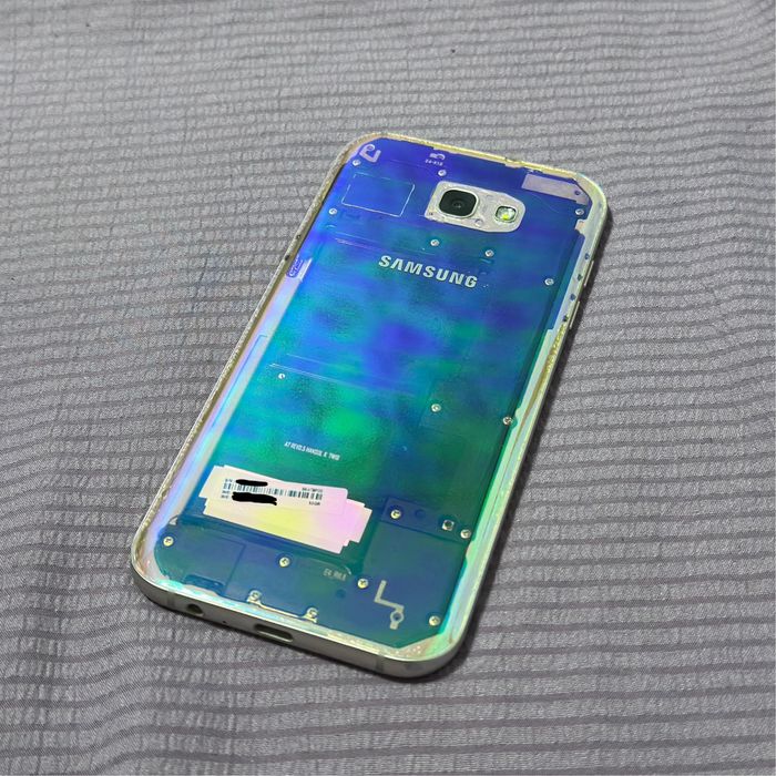 Samsung Galaxy A7 (2017) • 32Gb • Exynos 7880