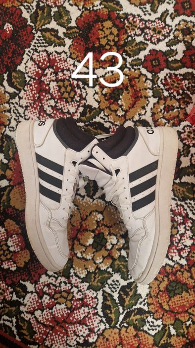 Продавам 2ел обувки.KARL.ADİDAS.PUMA.RUNNERS